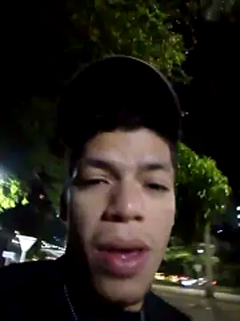 Andres sant  online show from April 2, 2:31 am