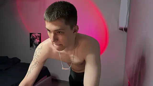 cronck52 online show from April 15, 7:14 pm