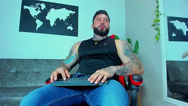 Alessrose online show from March 21, 4:22 pm