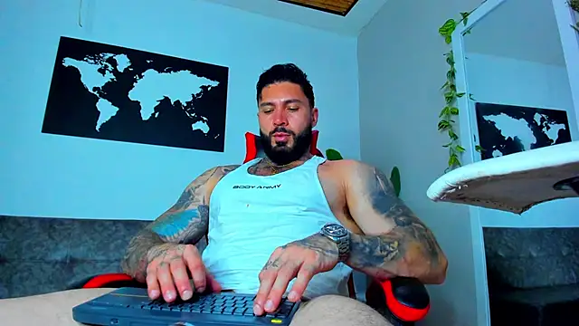 Alessrose online show from March 3, 8:48 pm