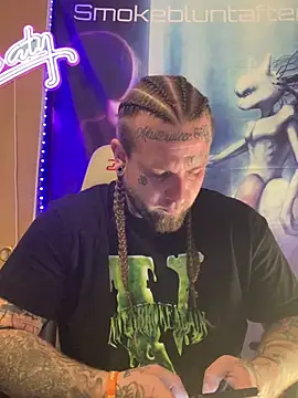 Smokebluntafterblunt online show from April 12, 1:09 am