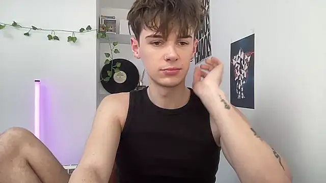 YourMilkyGuy online show from April 16, 12:27 pm