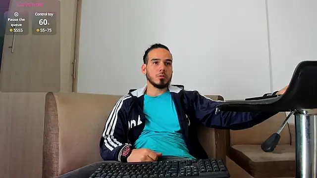 jhustin marcius online show from January 4, 7:23 pm