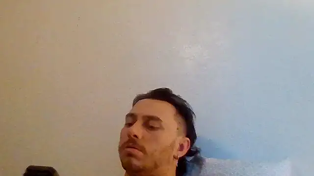 Tallhungandcloudy online show from March 6, 9:23 pm