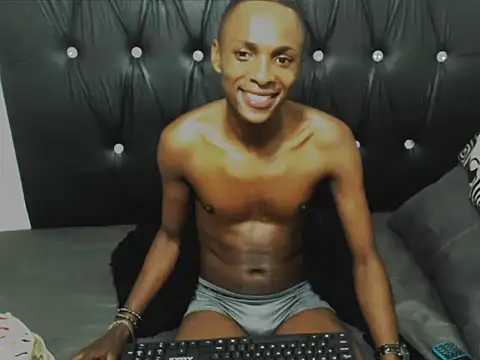 NtandoXx online show from May 26, 7:10 pm