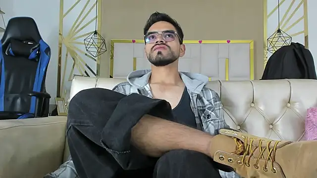 HotPulse vc online show from February 23, 12:18 pm