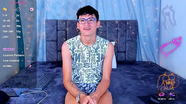 NicolasTorrez online show from June 27, 4:15 am