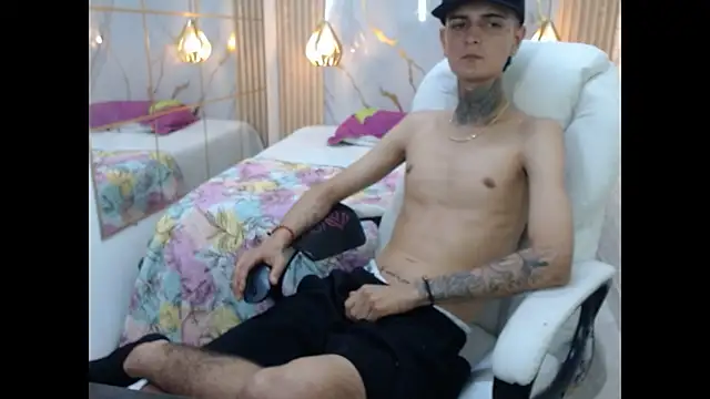 benjamin anthony online show from May 28, 4:32 am
