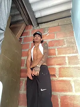 Lp Y Cofla online show from April 17, 2:09 pm