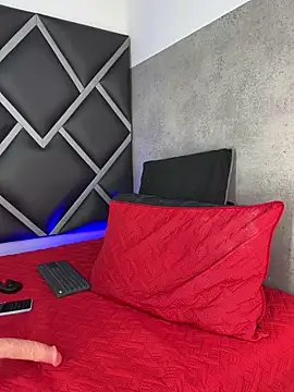 Lucian-greyy online show from March 17, 4:48 am