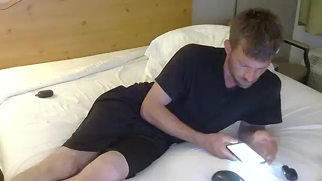 RoseColoredGlasses online show from March 24, 10:09 am