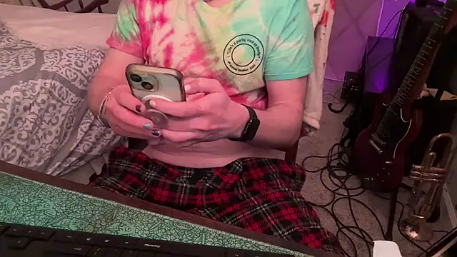 CunningColm online show from February 23, 4:25 am