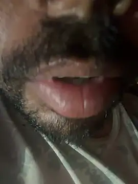 pussylicker9927 online show from April 19, 6:10 pm