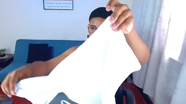 liiam3 online show from February 28, 9:25 pm