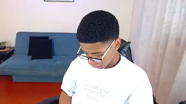 liiam3 online show from March 2, 8:38 pm