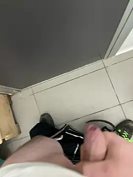 D4n13l47 online show from March 25, 8:40 am