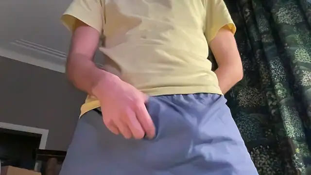 Woze online show from February 21, 9:49 pm