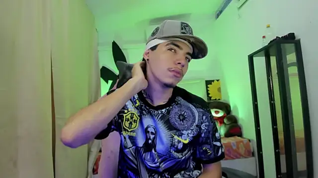 Bad bunnyy  online show from April 11, 12:52 pm