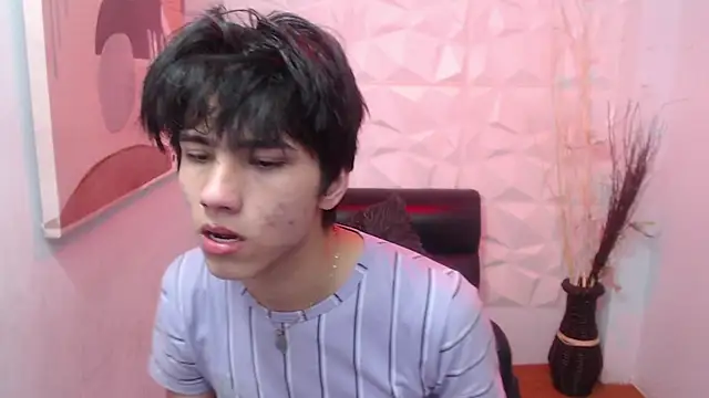 Stich 23 online show from March 5, 2:13 pm