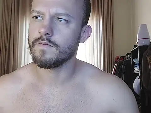 amanteloiro online show from April 28, 3:49 pm