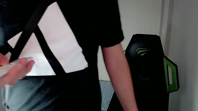 Street poemm  online show from March 15, 8:37 pm