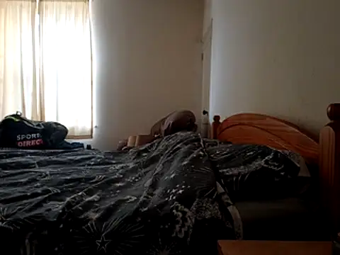 stud2512 online show from April 9, 8:20 am