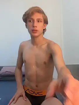 Anthonylovell online show from February 23, 7:59 pm