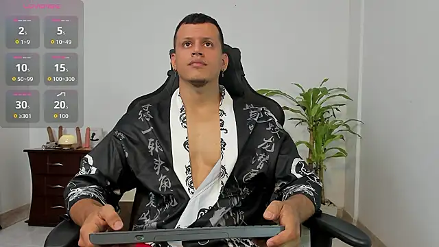 Alex towerss online show from March 5, 10:28 pm