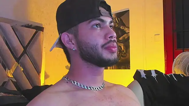 Vincentblack online show from March 23, 8:53 am