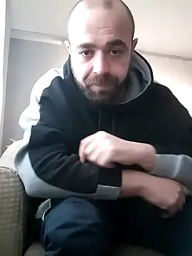 maskeliler69 online show from February 24, 9:43 am