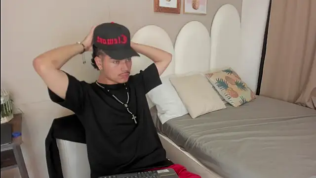 Jason 23   online show from April 7, 7:36 pm