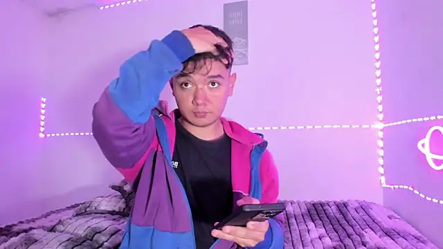 Kody Royale online show from April 1, 9:45 pm