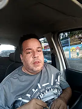 UrsoBissexualPauGrosso online show from April 12, 8:21 pm