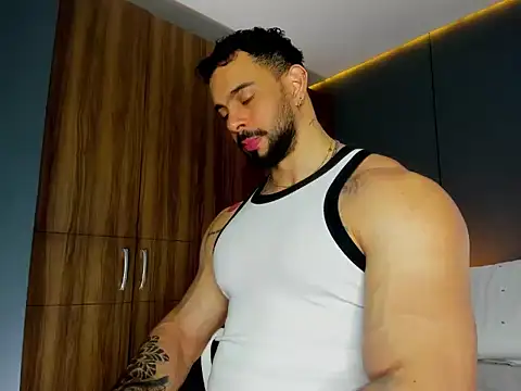 massimo visconti online show from March 3, 2:35 pm