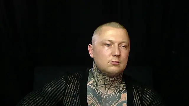 devilWithTats online show from March 11, 11:39 am