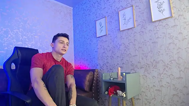 DIEGO JONES online show from March 25, 1:15 pm