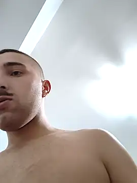 straightdude99 online show from March 13, 1:13 am