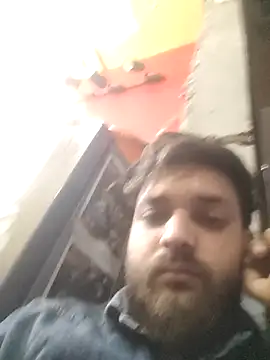 areee214 online show from March 3, 5:42 pm