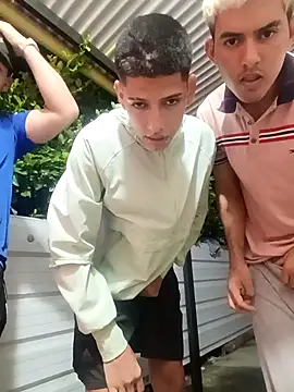 3hornys-straights online show from March 10, 1:55 am