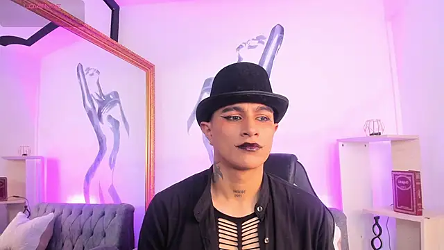 LiamDeep  online show from March 6, 8:17 pm