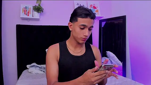 Morgan Bladee online show from April 14, 1:11 pm