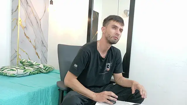 KingOfTemptation online show from June 4, 3:34 am
