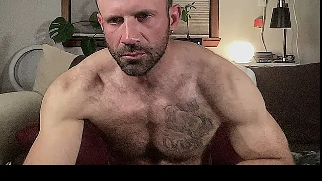 JonAriesxxx online show from May 10, 4:47 am