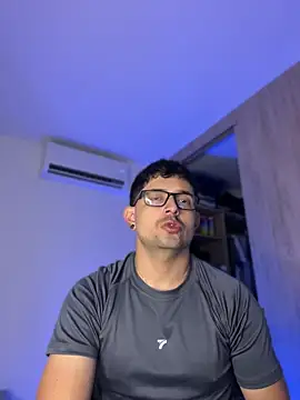 TroyeSavage online show from June 24, 10:40 am