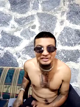 itsdaddyjeey online show from March 10, 5:35 am