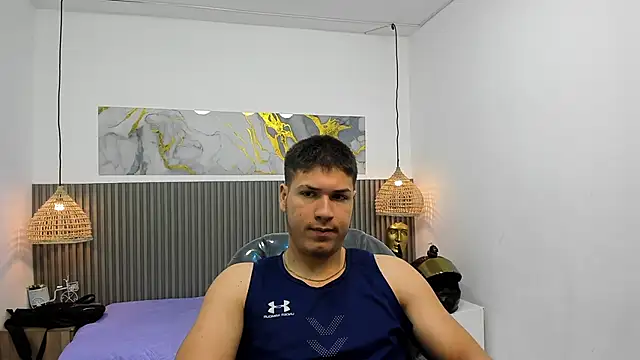 AlessandroFranco online show from June 30, 1:23 pm
