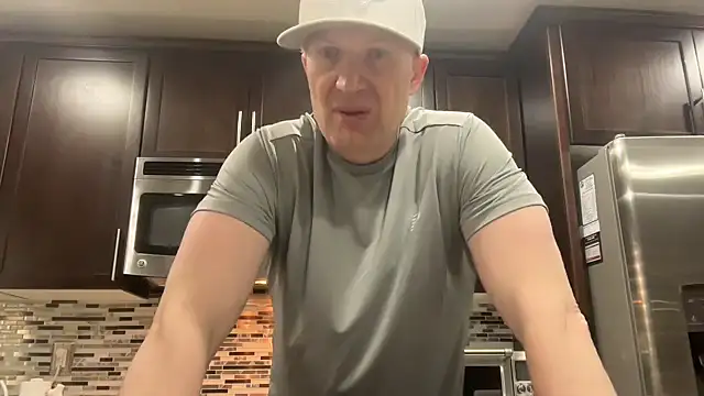 Naughty Ken Barbie-69 online show from March 11, 9:33 pm