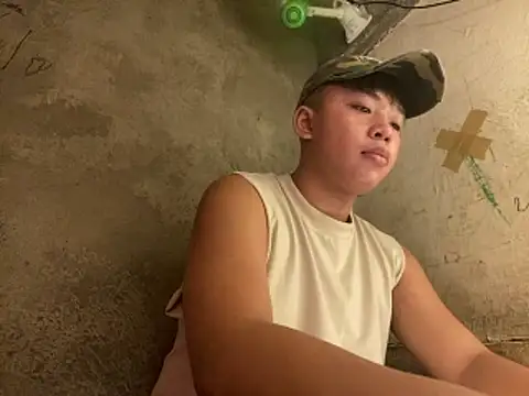 urasianrey online show from April 4, 6:05 pm