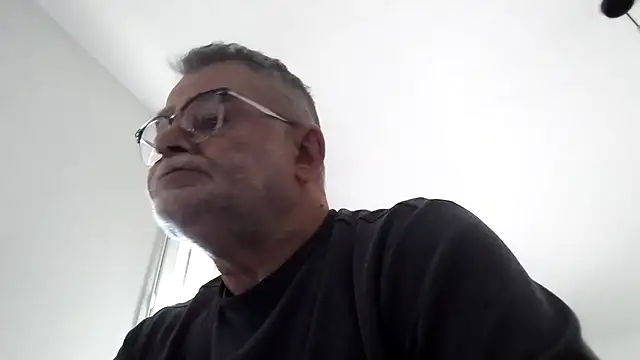 oura online show from March 19, 9:56 am