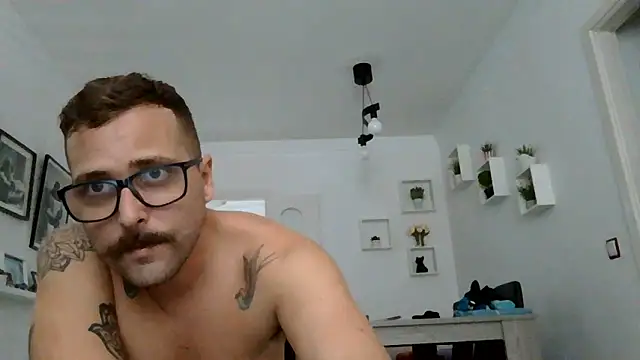 yanick931 online show from June 10, 12:51 pm